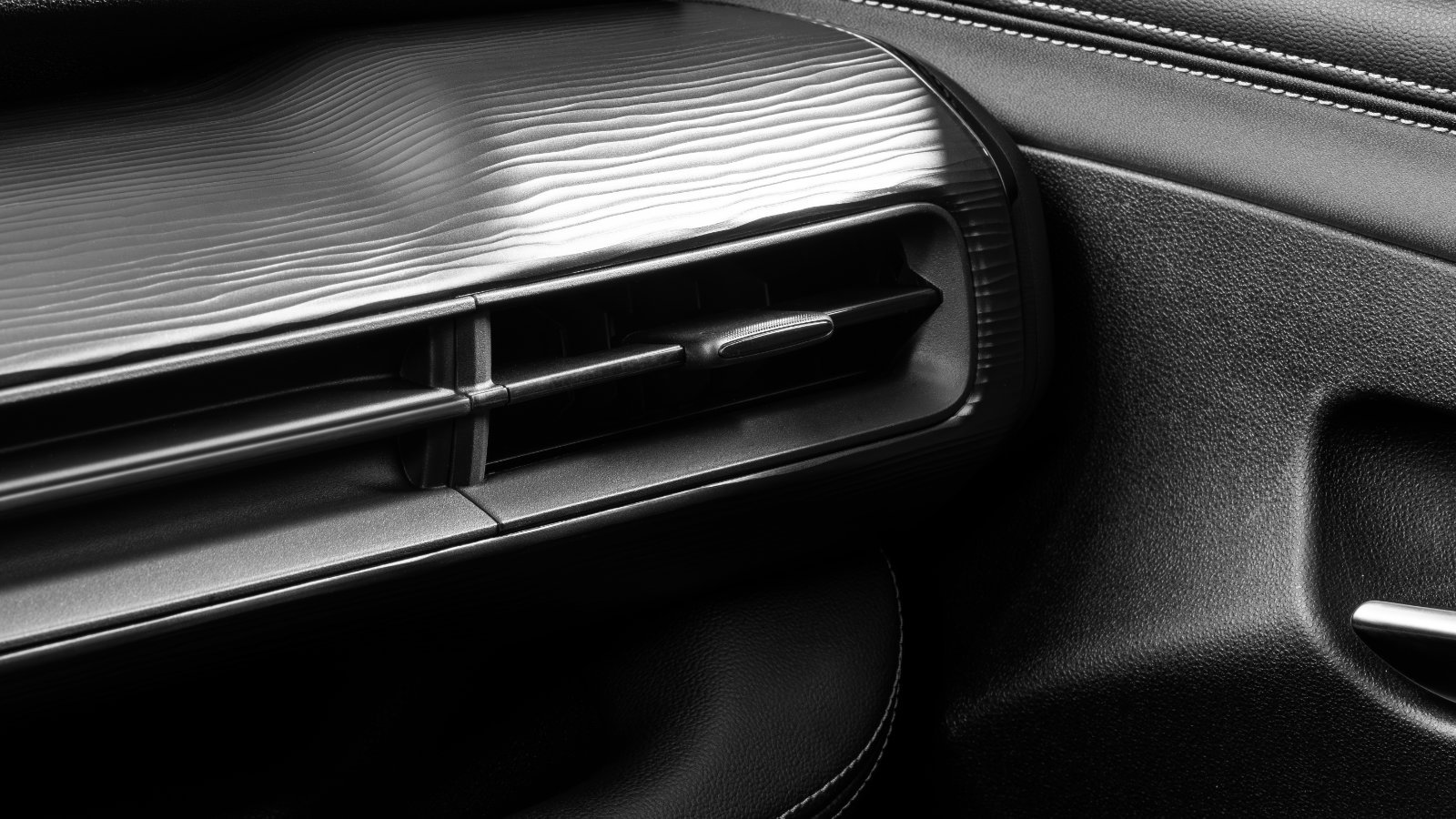 Jeep Avenger - Difusor de ar
