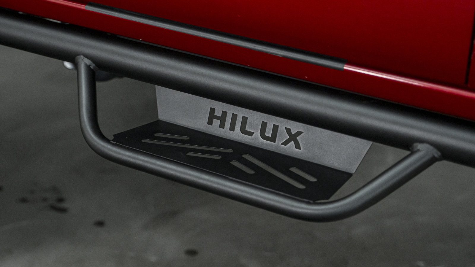 Hilux 4x4 - Estribo