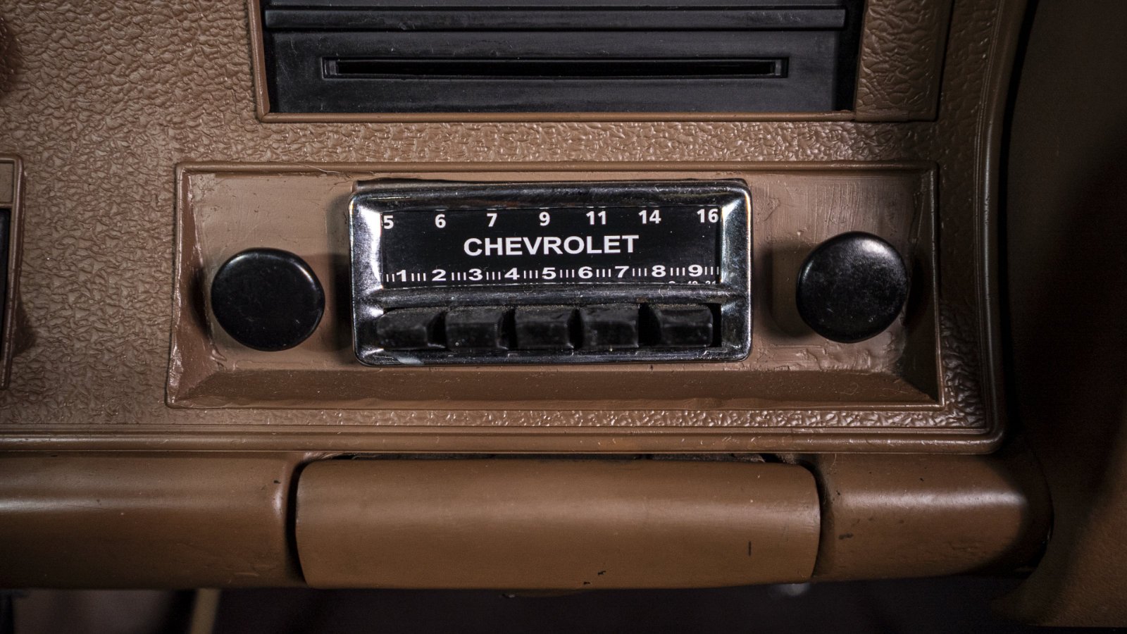 Opala Especial 1979 - Rádio