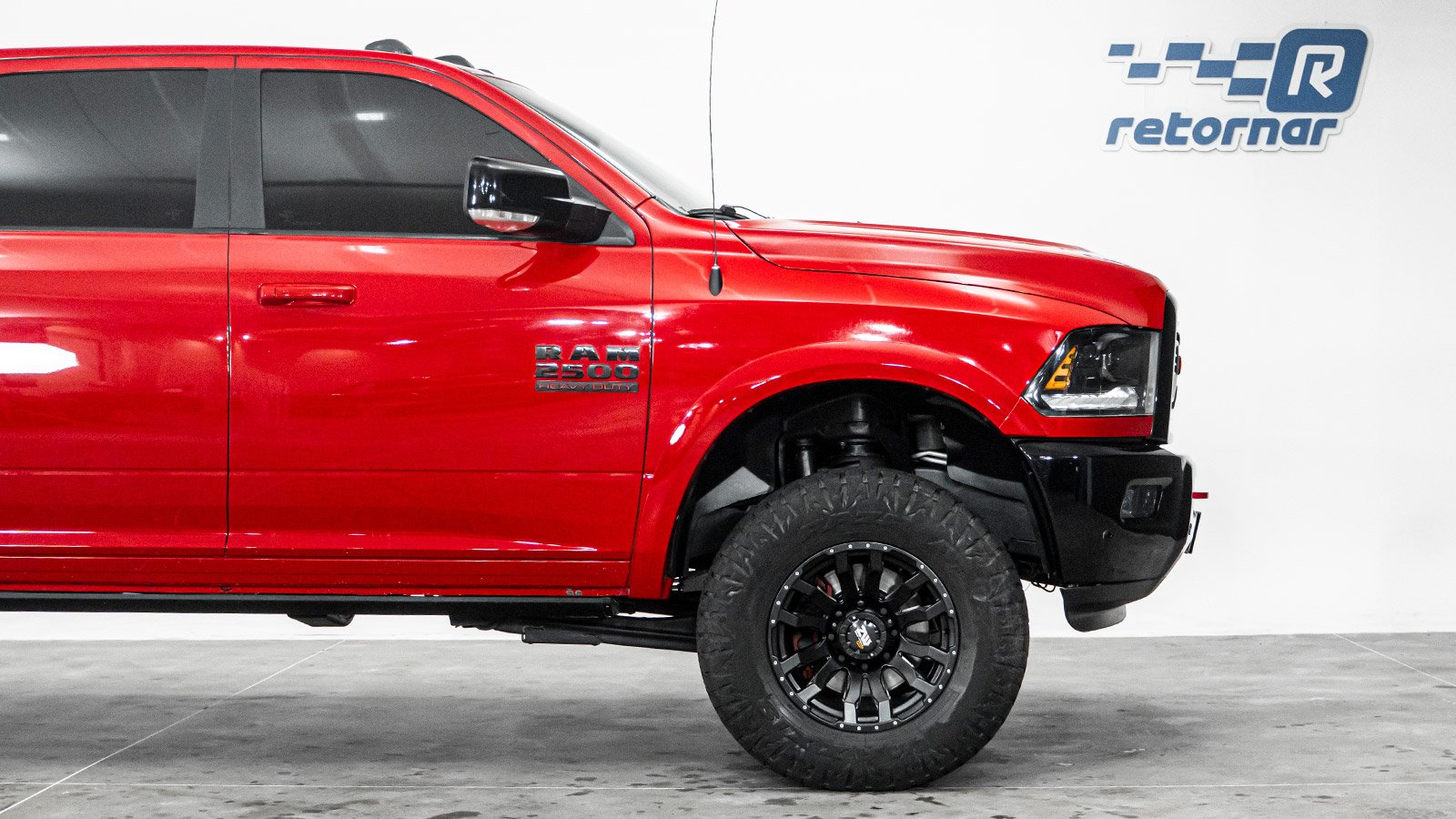RAM 2500 - Lateral