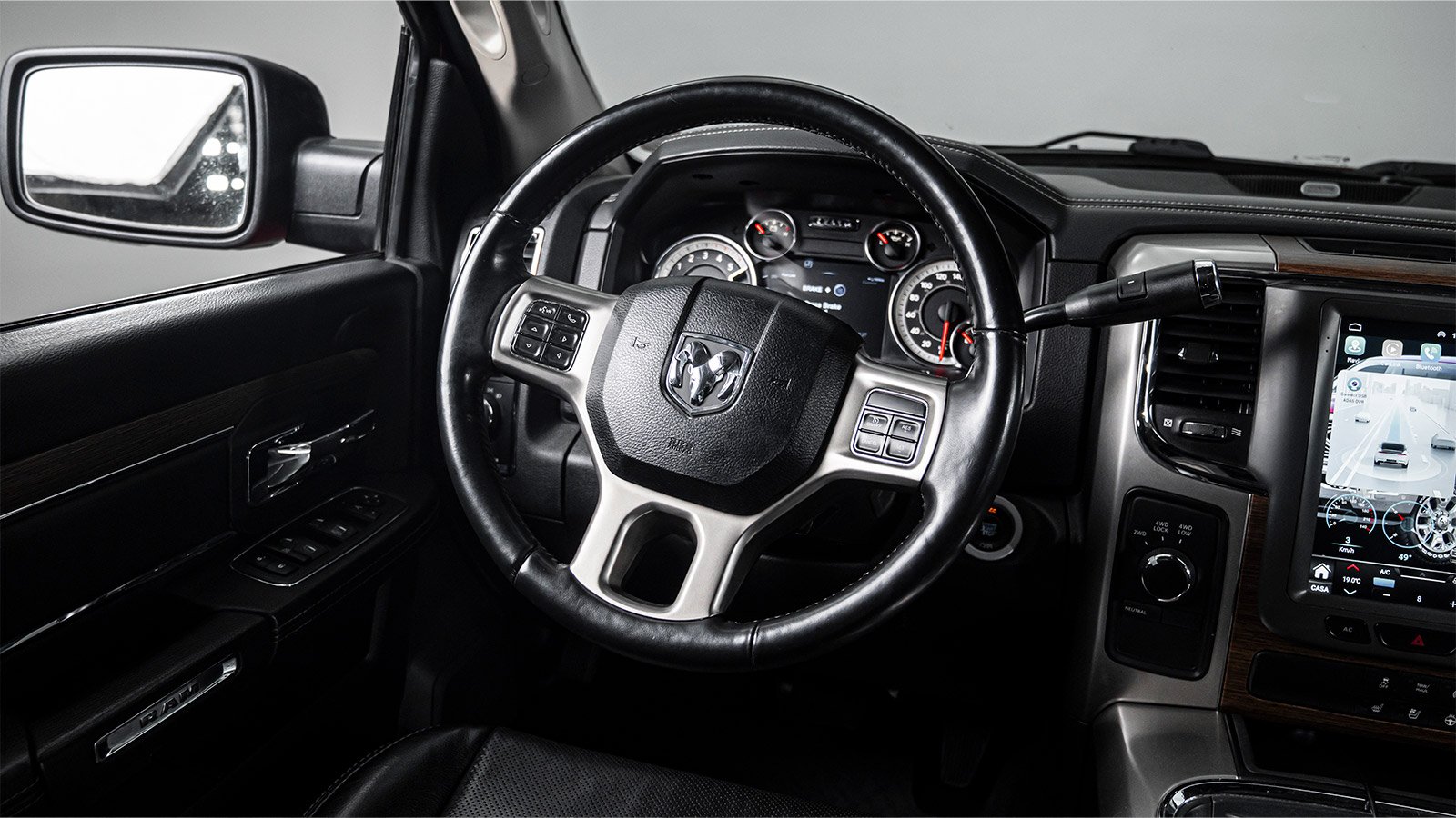 RAM 2500 - Painel