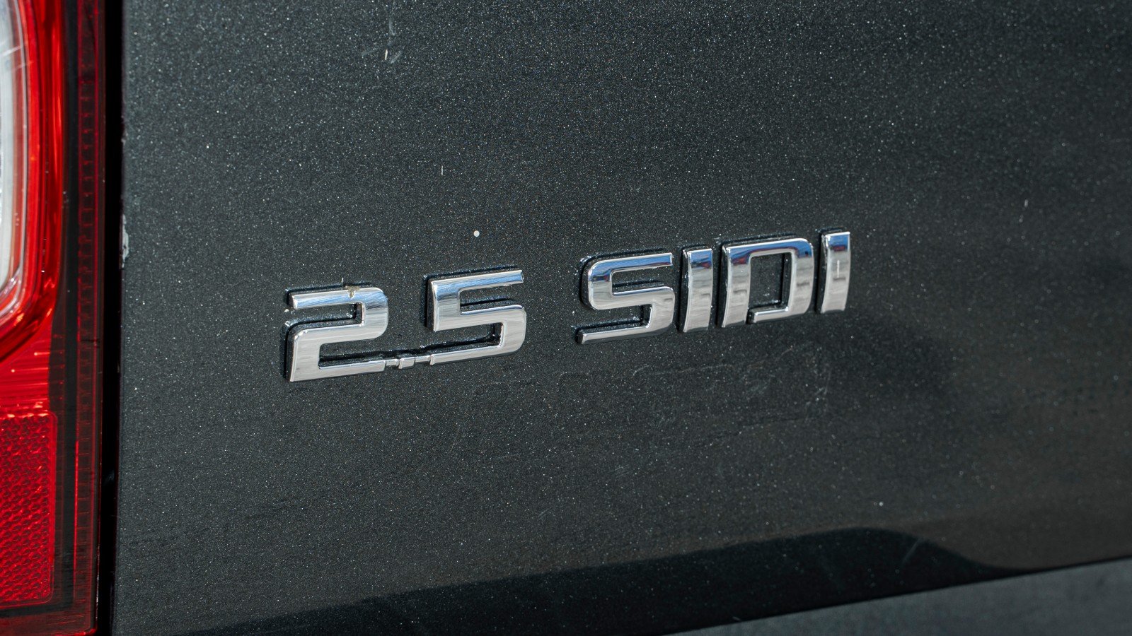 S10 - Emblema 2.5 SIDI