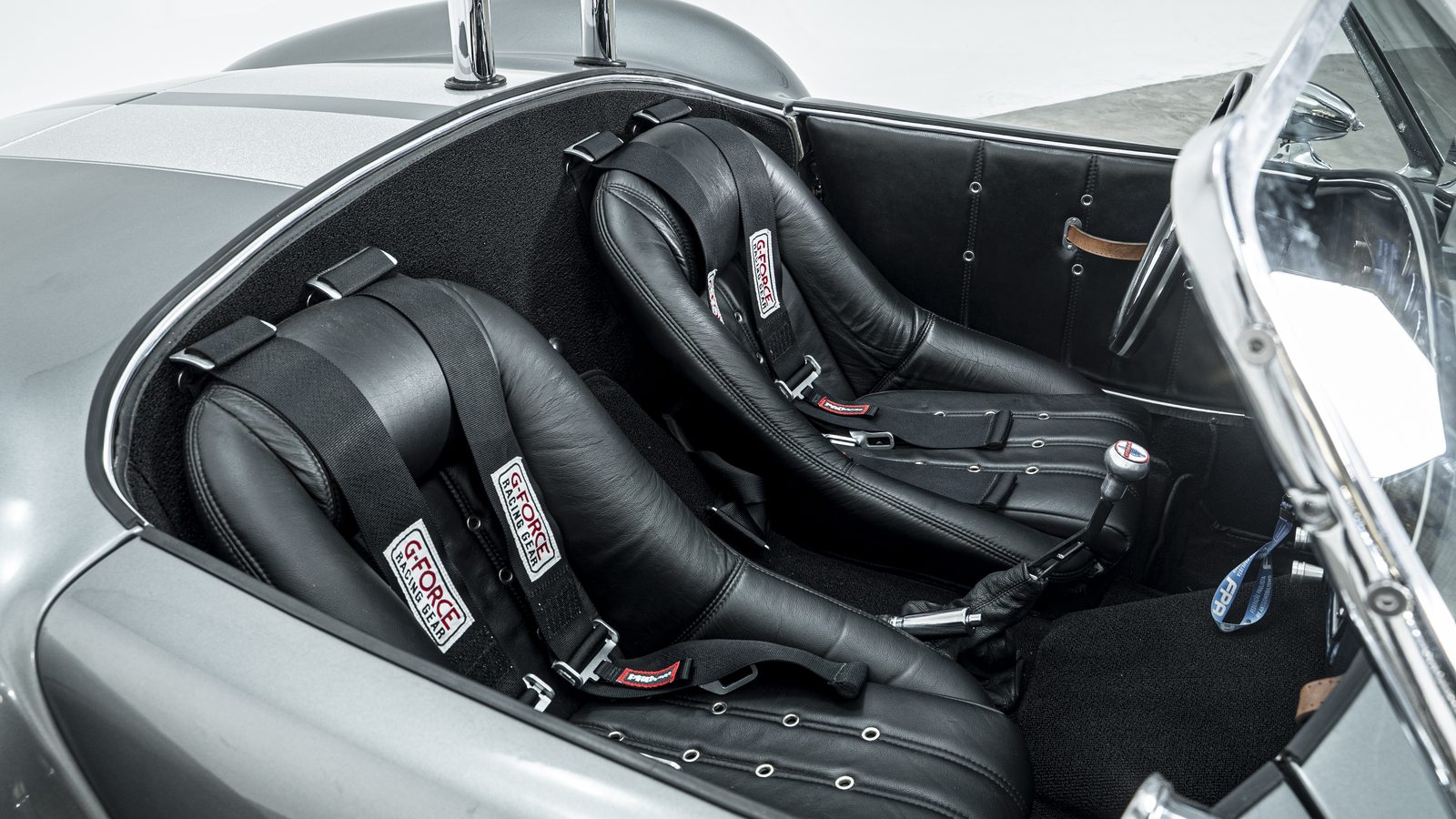Shelby Cobra V8 - Cockpit