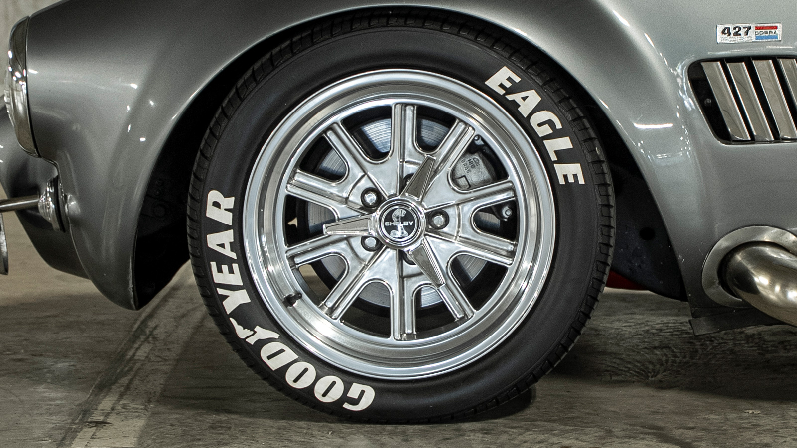 Shelby Cobra V8 - Roda